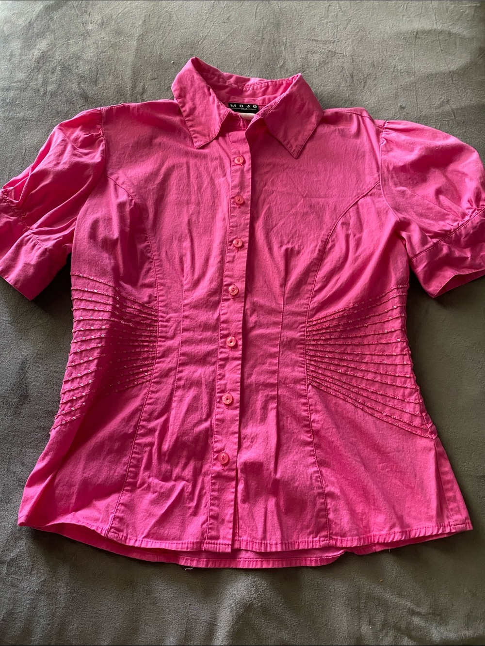Women's Hot Pink Button-Front Puff Sleeve Shirt